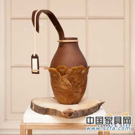 使用天然動物、植物聚合物制作的Botanica系列器皿