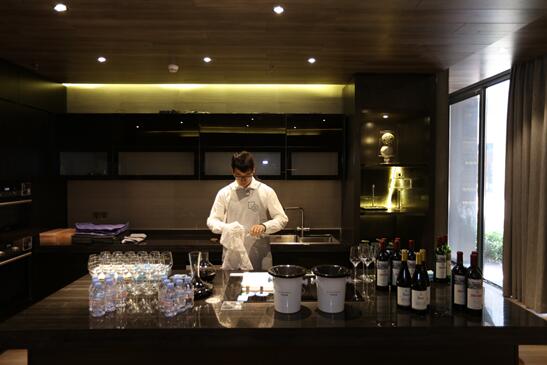 對于美食，在我們生活中有很多種定義，來自民間街頭美