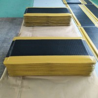 工位緩沖防疲勞墊，綠色環(huán)保防靜電臺墊，卡優(yōu)腳墊廠
