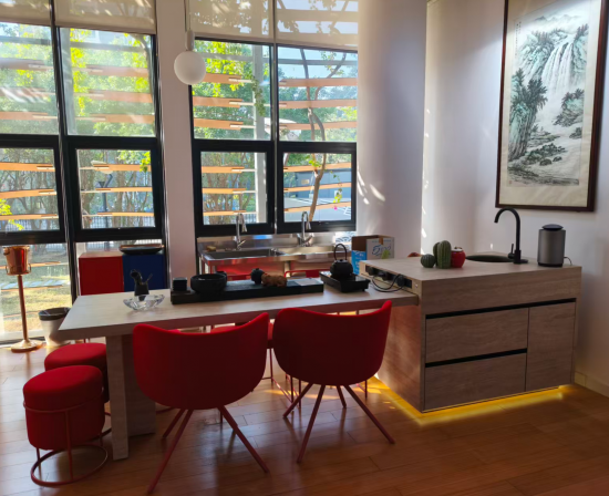 c16dee4a-83f2-4deb-939a-3488799238b4